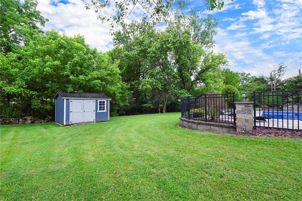 153 Oakwood Road Canonsburg, PA 15317 - Photo 50 of 50