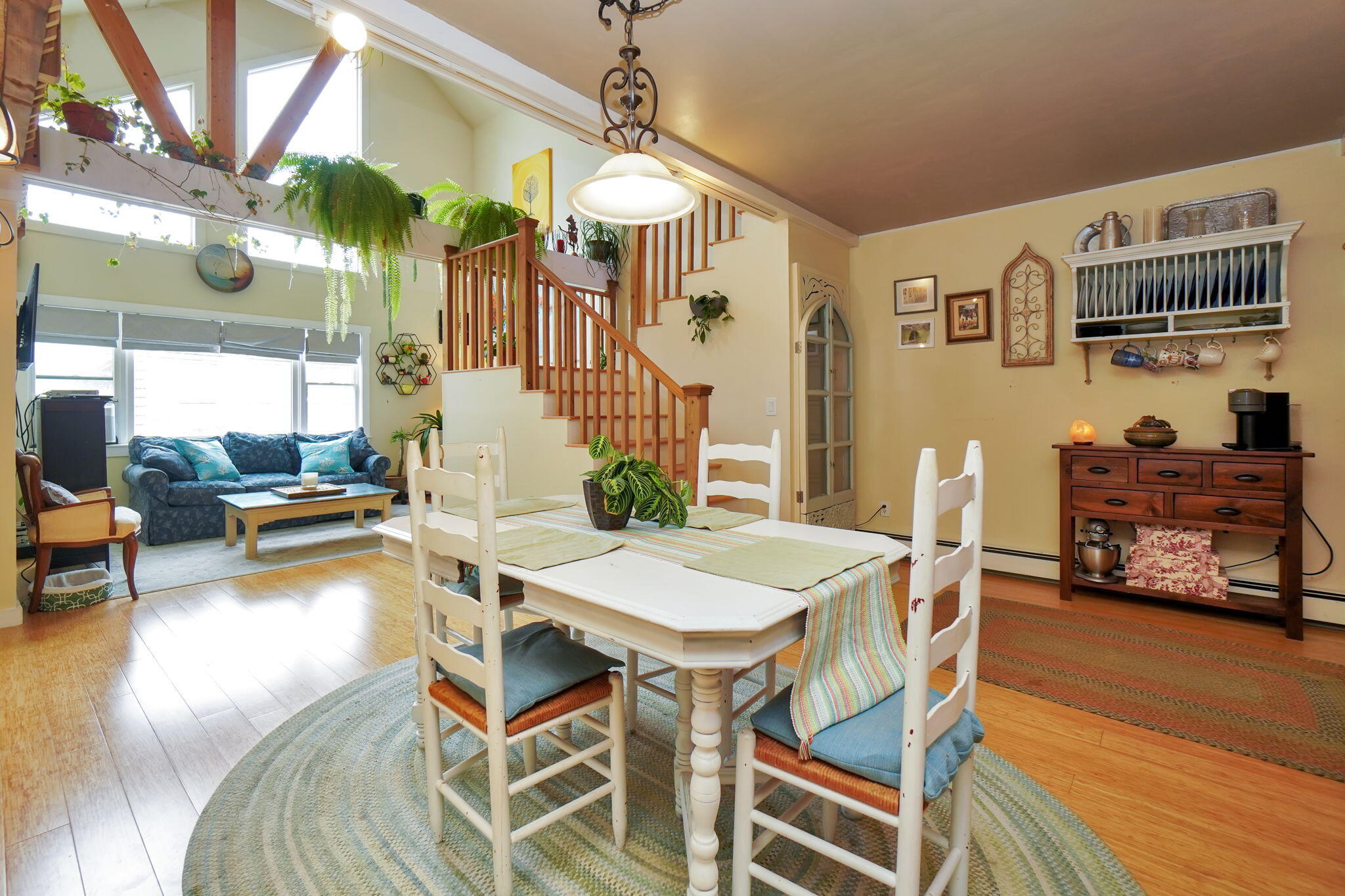 93 Main Street, Unit 2 Damariscotta, ME 04543 - Photo 13 of 42 13-web-or-mls-DSC07912