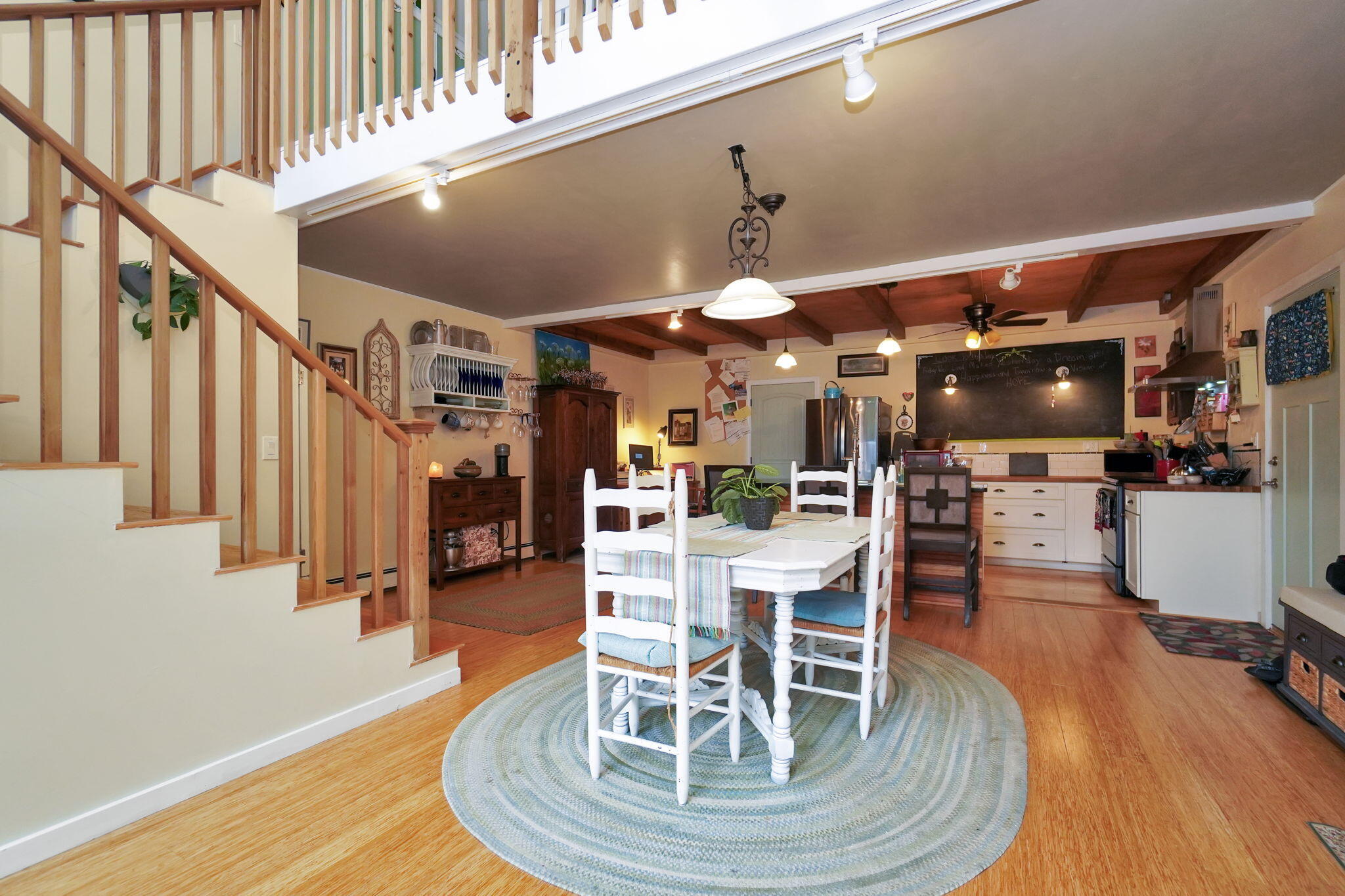 93 Main Street, Unit 2 Damariscotta, ME 04543 - Photo 15 of 42 15-web-or-mls-DSC07869