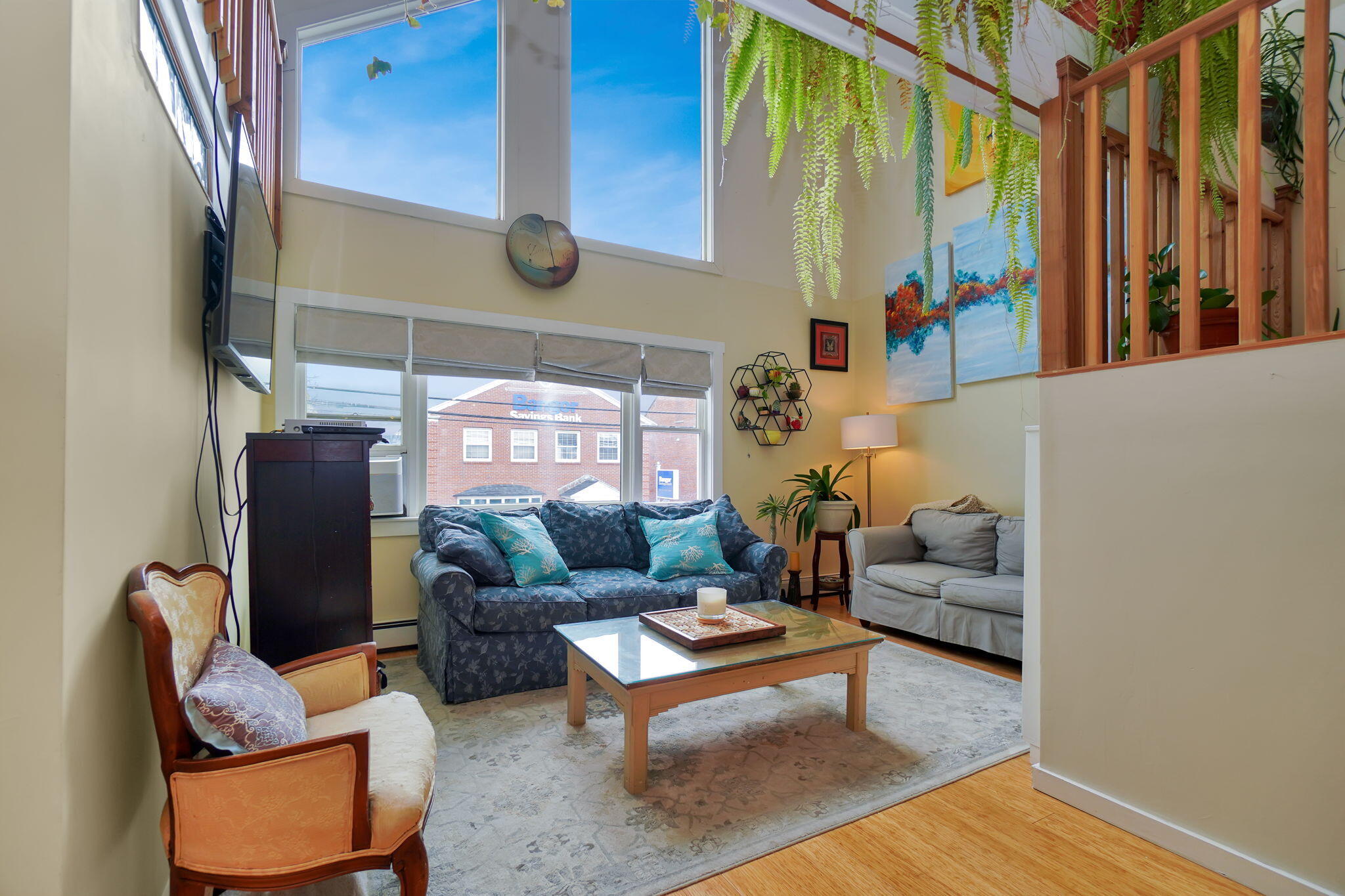 93 Main Street, Unit 2 Damariscotta, ME 04543 - Photo 18 of 42 18-web-or-mls-DSC07864