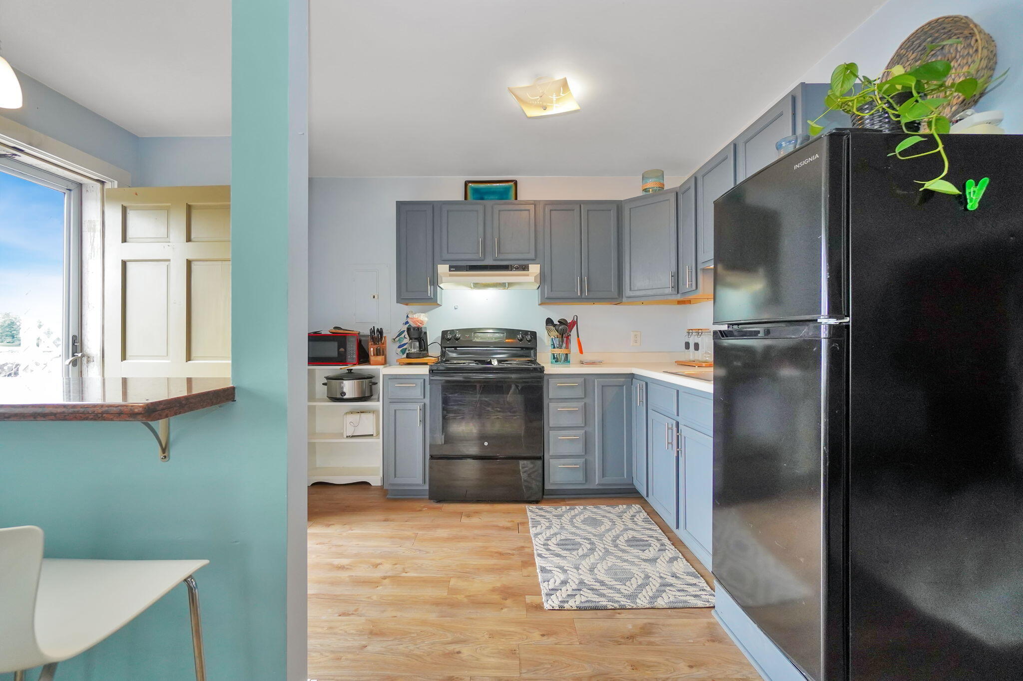 93 Main Street, Unit 2 Damariscotta, ME 04543 - Photo 33 of 42 33-web-or-mls-DSC07889