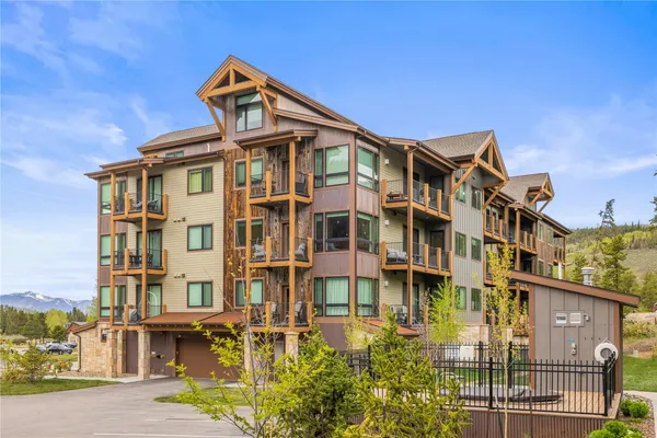 $1,250,000 | 23 Clearwater Way, Unit 201, Keystone, CO 80435
