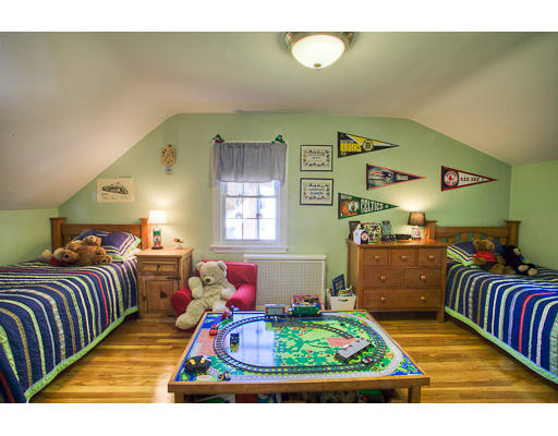 412 Davis Road Bedford, MA 01730 - Photo 13 of 20 Gallery Image 13