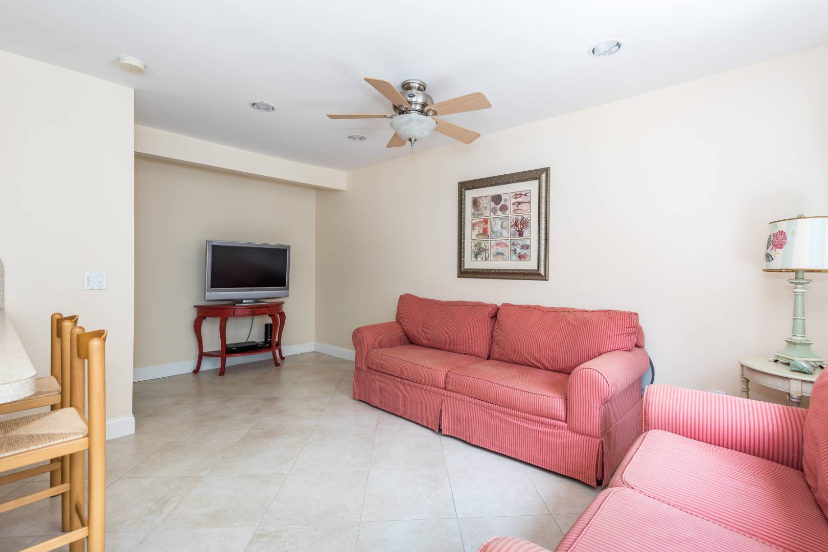 47 Rampasture Road, Unit D Hampton Bays, NY 11946 - Photo 9 of 11 Gallery Image 9