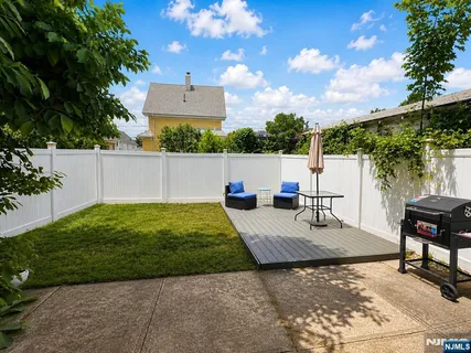 $494,000 | 18 Garden Street, Ridgefield Park, NJ 07660