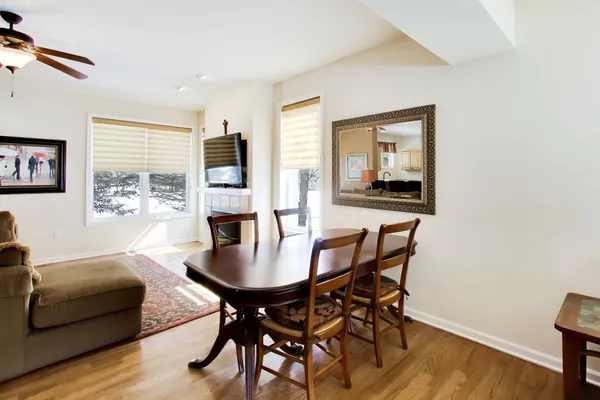 $799,000 | 475 Mill Street, Fontana, WI 53125