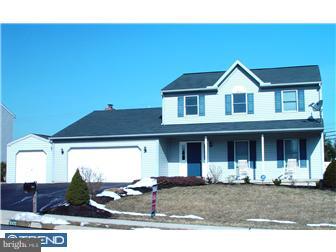 1005 Barrett Road Reading, PA 19605 - Photo 1 of 12 Exterior Front