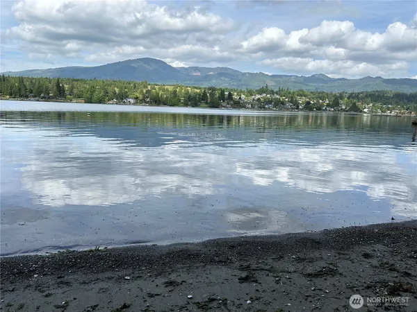 $350,000 | 23415 Coots Cove Lane, Mount Vernon, WA 98274