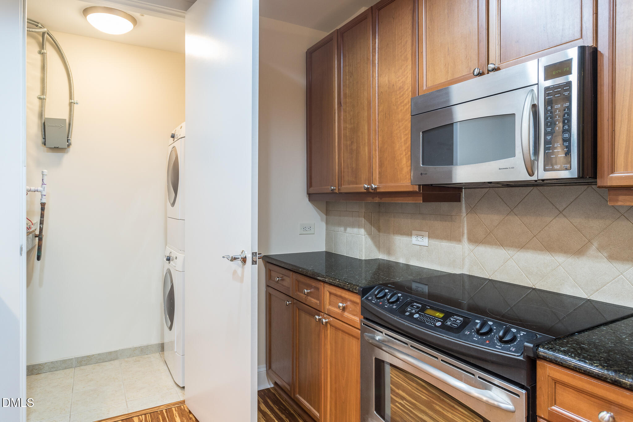 618 North Boylan Avenue, Unit 528 Raleigh, NC 27603 - Photo 7 of 21 7 618 N Boylan Ave Int Unit 528 mls