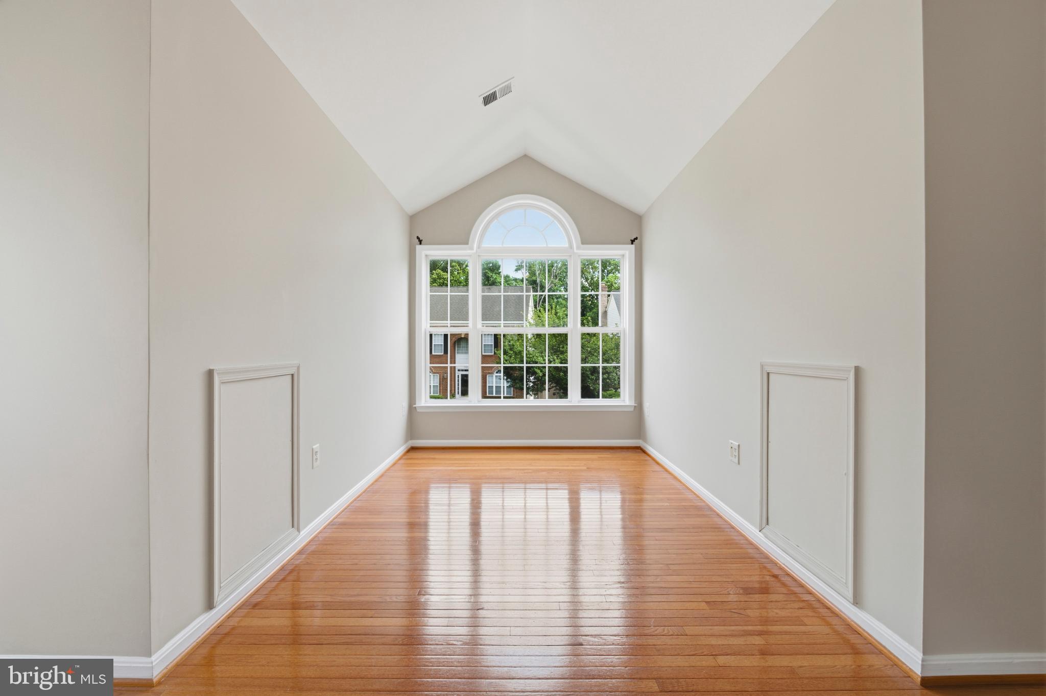 7608 Mcweadon Lane Springfield, VA 22150 - Photo 30 of 72