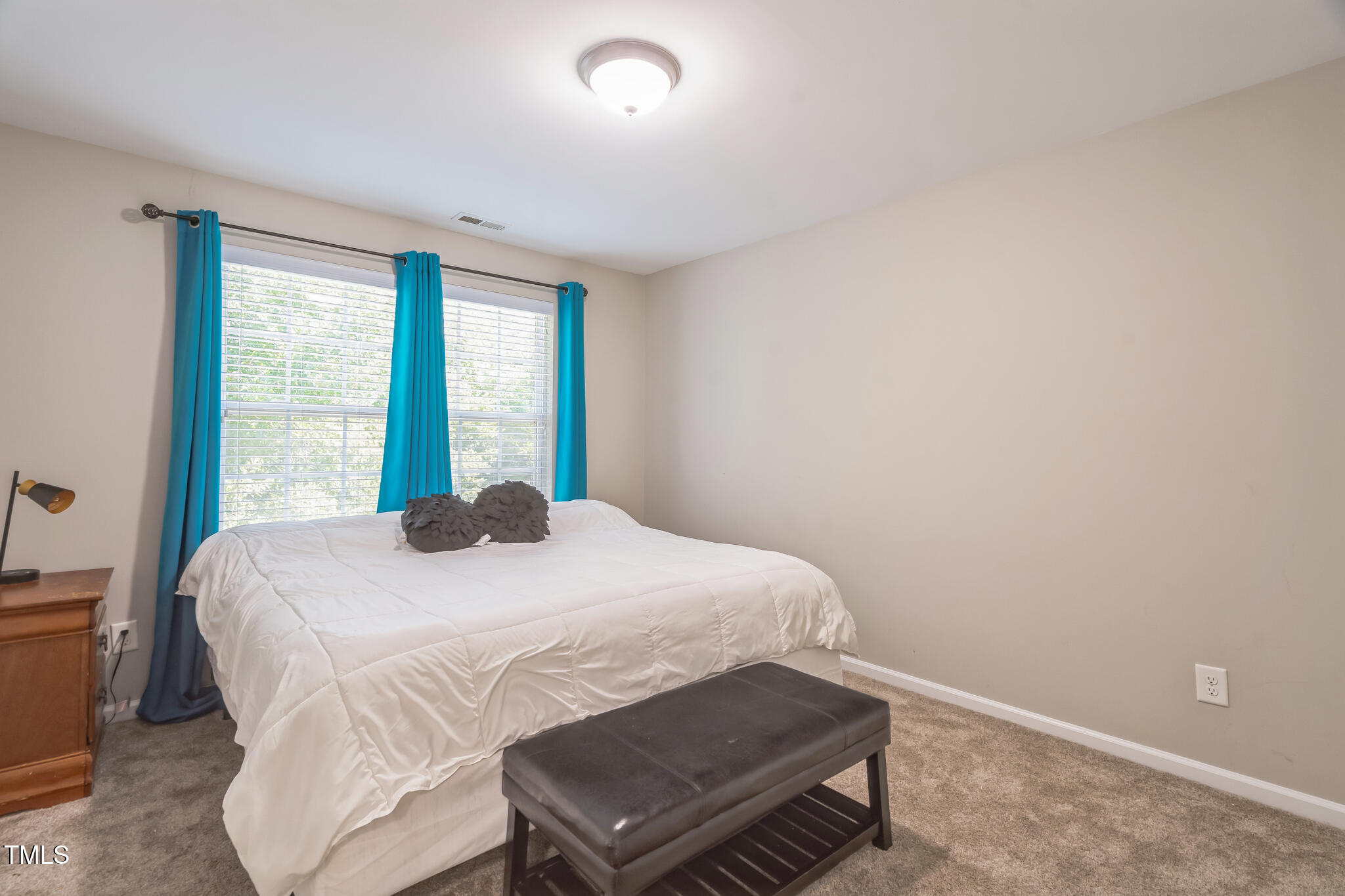 4342 Bay Rum Lane Raleigh, NC 27610 - Photo 14 of 43 32_4342_Bay_Rum_Ln_Raleigh_NC_27610_USA-