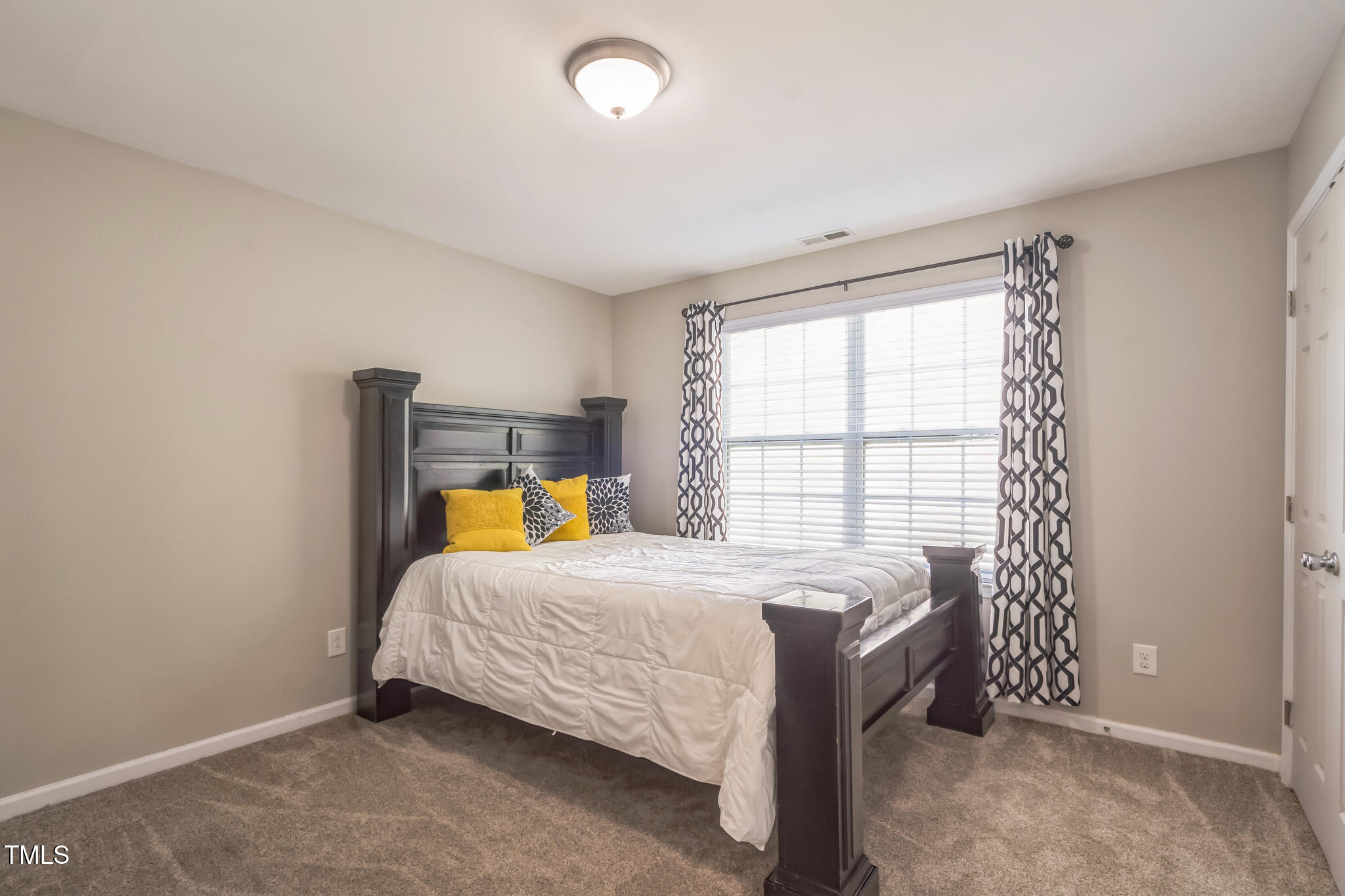 4342 Bay Rum Lane Raleigh, NC 27610 - Photo 17 of 43 36_4342_Bay_Rum_Ln_Raleigh_NC_27610_USA-