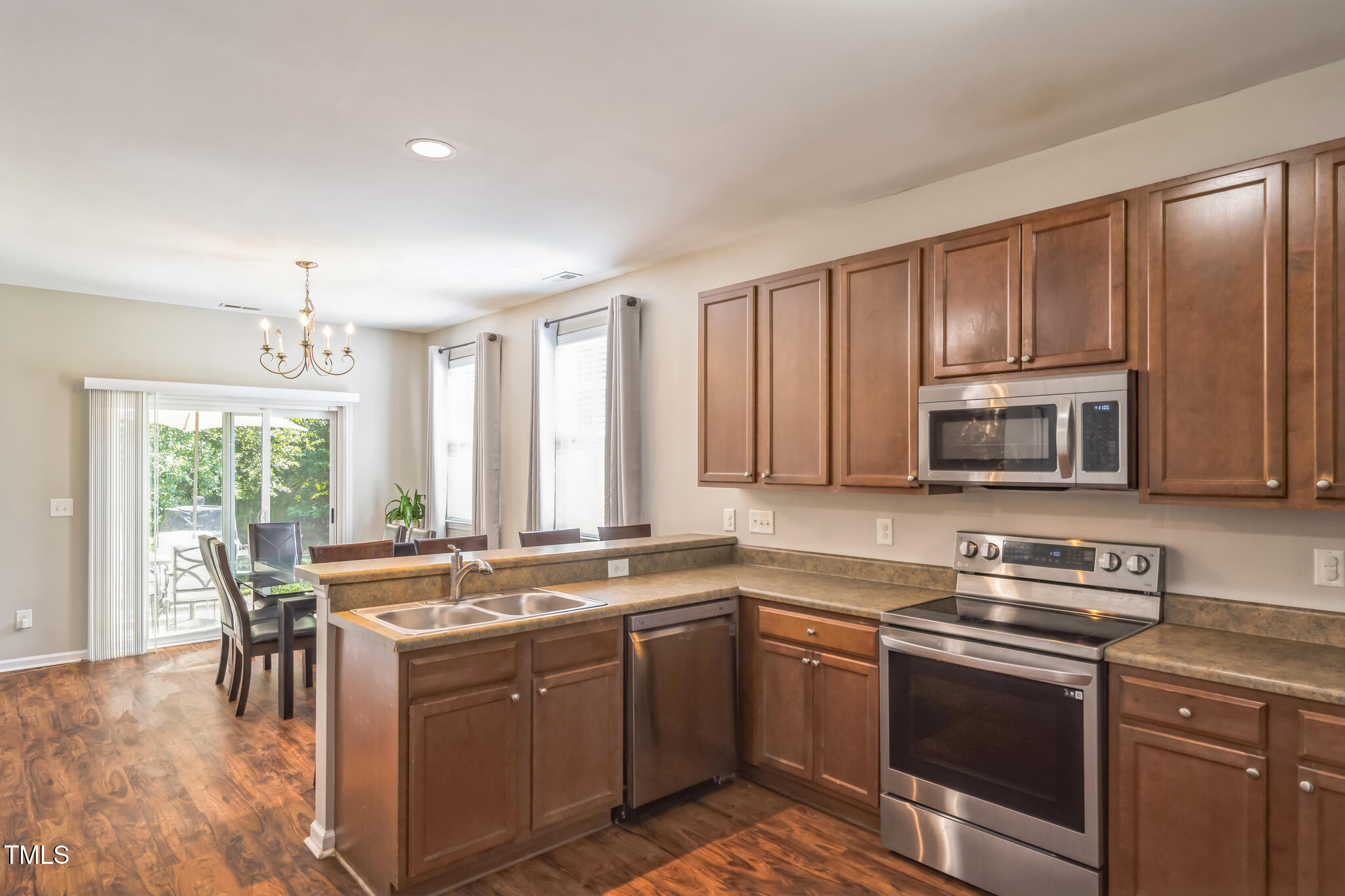 4342 Bay Rum Lane Raleigh, NC 27610 - Photo 26 of 43 27_4342_Bay_Rum_Ln_Raleigh_NC_27610_USA-