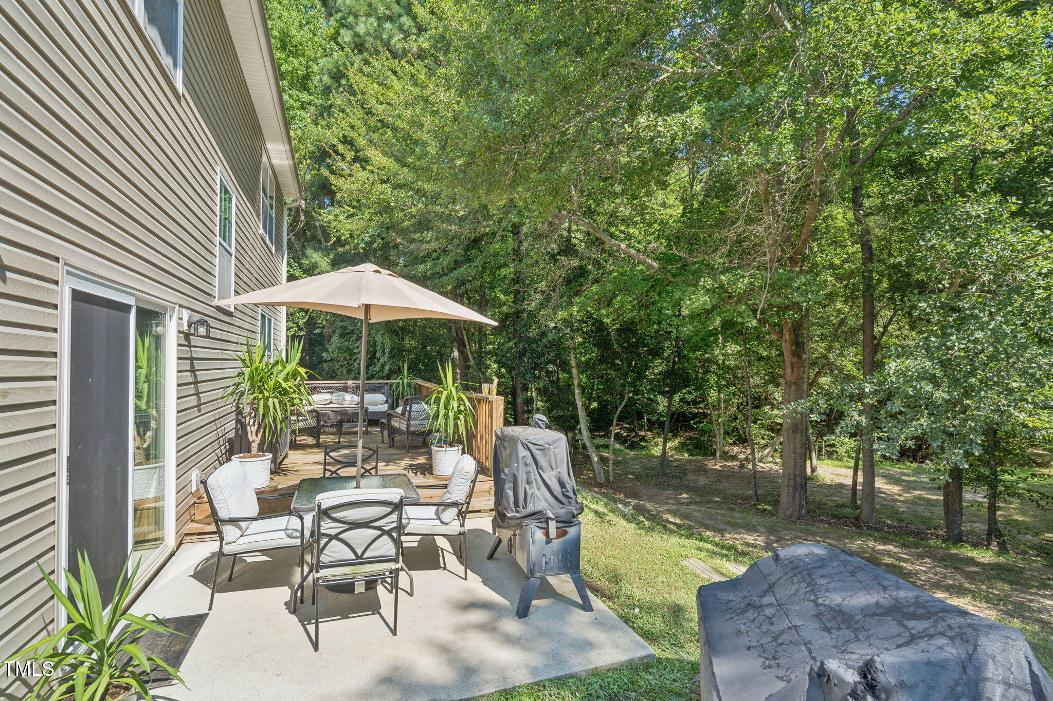 4342 Bay Rum Lane Raleigh, NC 27610 - Photo 36 of 43 04_4342_Bay_Rum_Ln_Raleigh_NC_27610_USA-