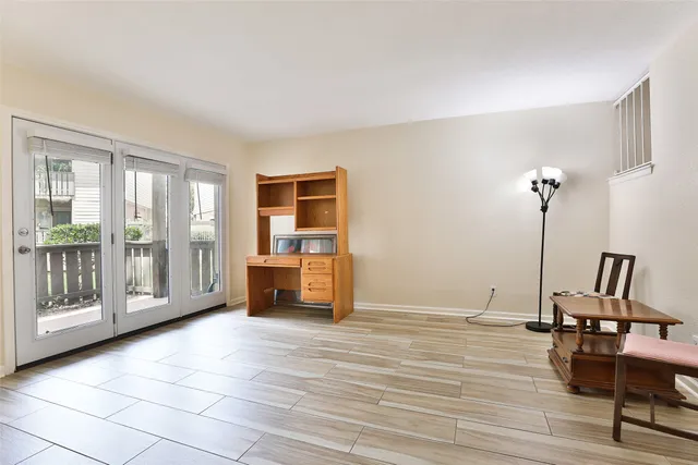 $150,000 | 5005 Georgi Lane, Unit 167, Houston, TX 77092