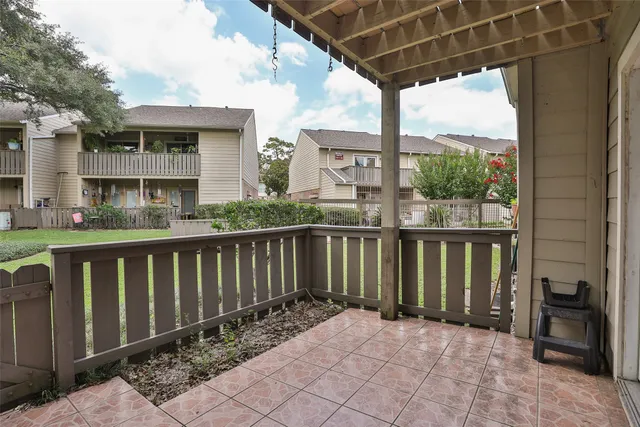 $150,000 | 5005 Georgi Lane, Unit 167, Houston, TX 77092