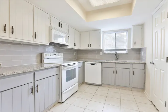 $150,000 | 5005 Georgi Lane, Unit 167, Houston, TX 77092