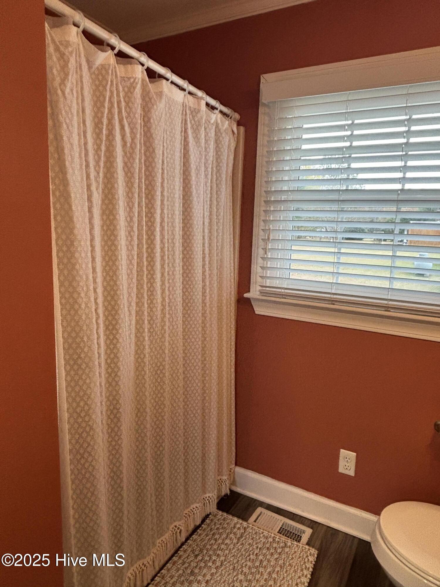 103 Springlake Drive Murfreesboro, NC 27855 - Photo 37 of 58 Bathroom 3