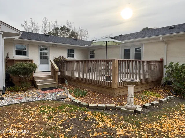 $279,000 | 103 Springlake Drive, Murfreesboro, NC 27855