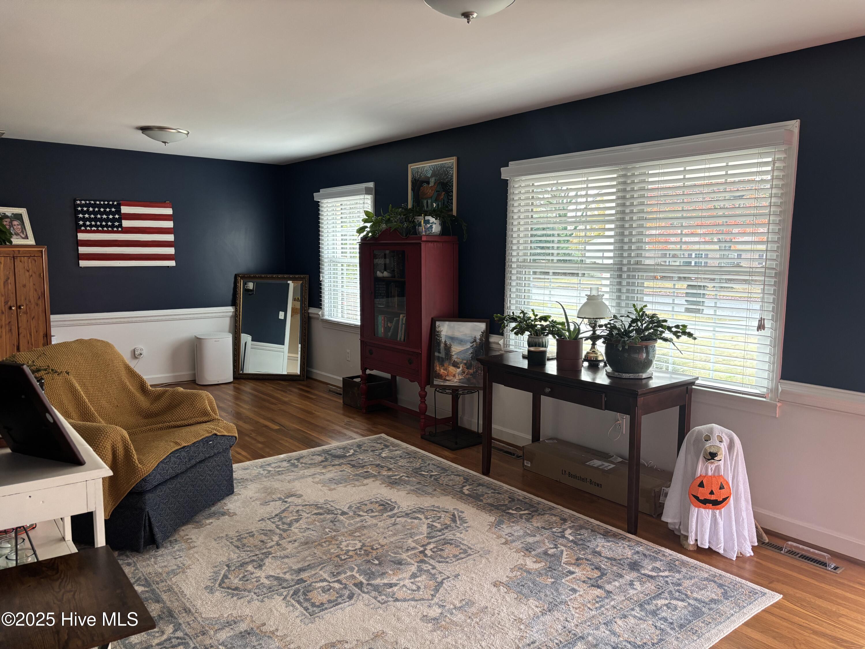103 Springlake Drive Murfreesboro, NC 27855 - Photo 9 of 58 Living Room