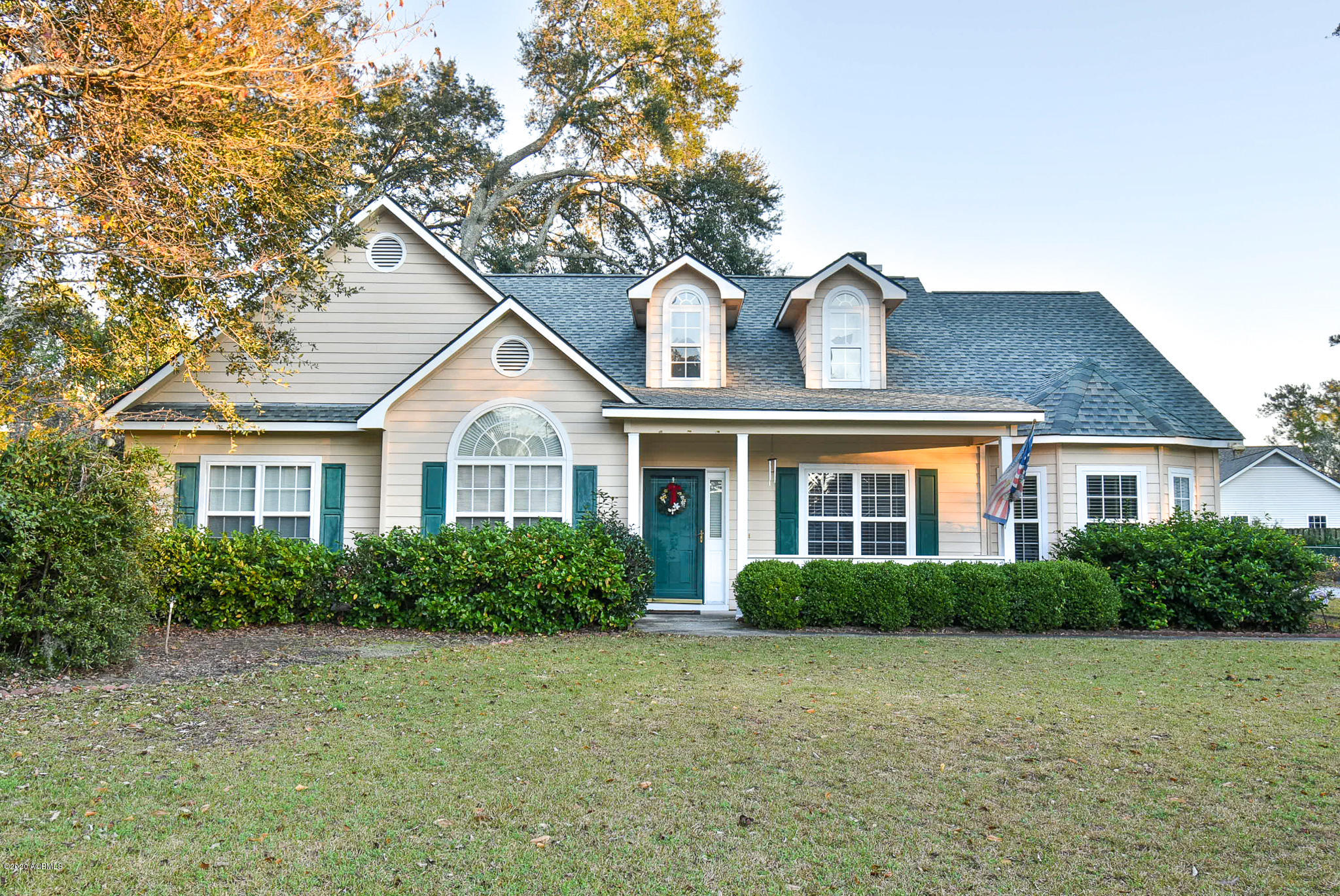 1012 Pine Martin Road Beaufort, SC 29902 - Photo 3 of 35 DSC_0745