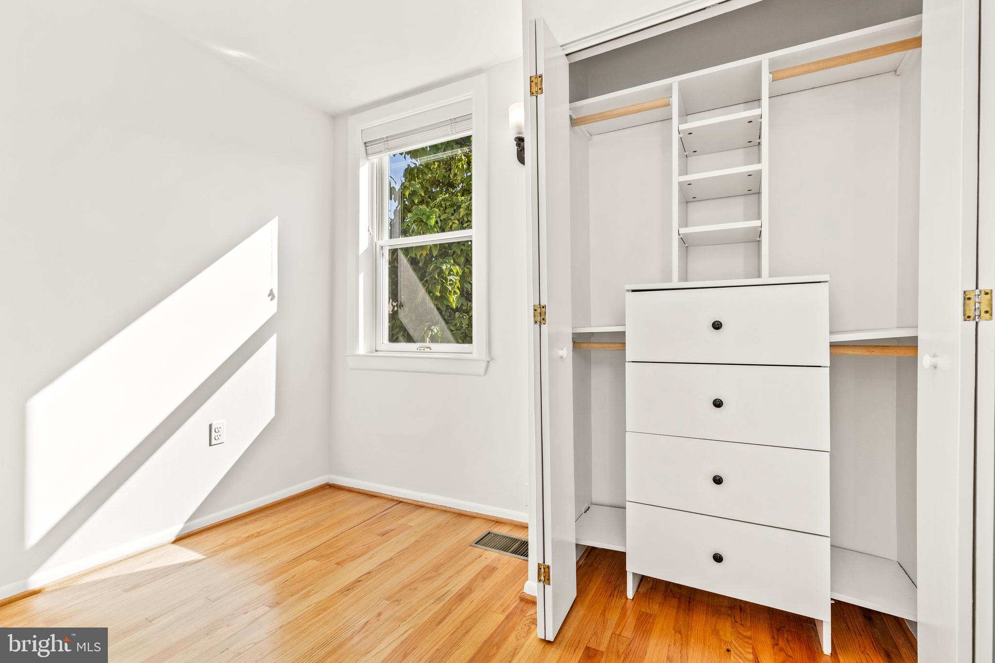 141 Duddington Place Southeast Washington, DC 20003 - Photo 29 of 36