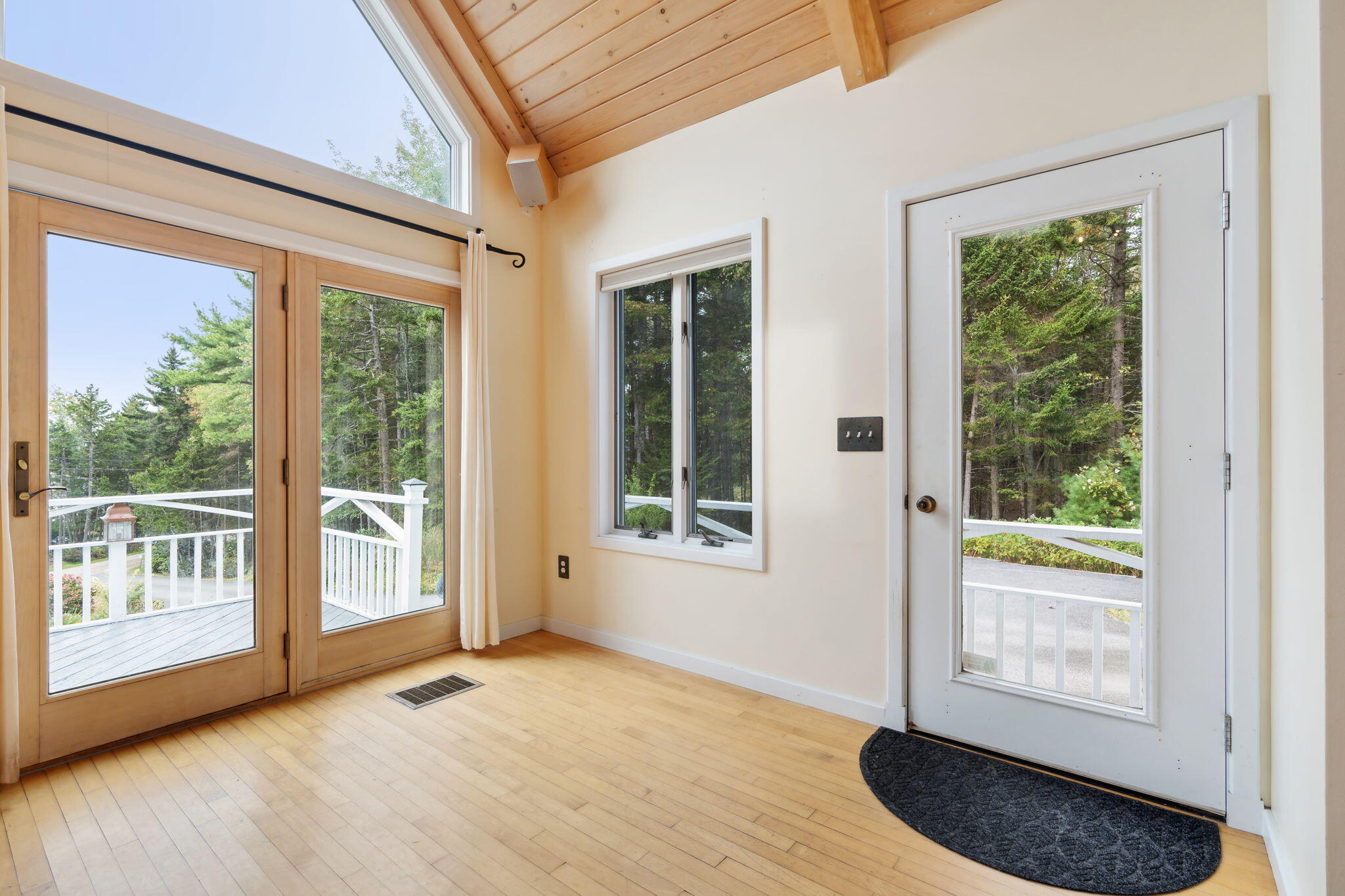 111 Reach Road Harpswell, ME 04079 - Photo 13 of 49 15-web-or-mls-DSC09705