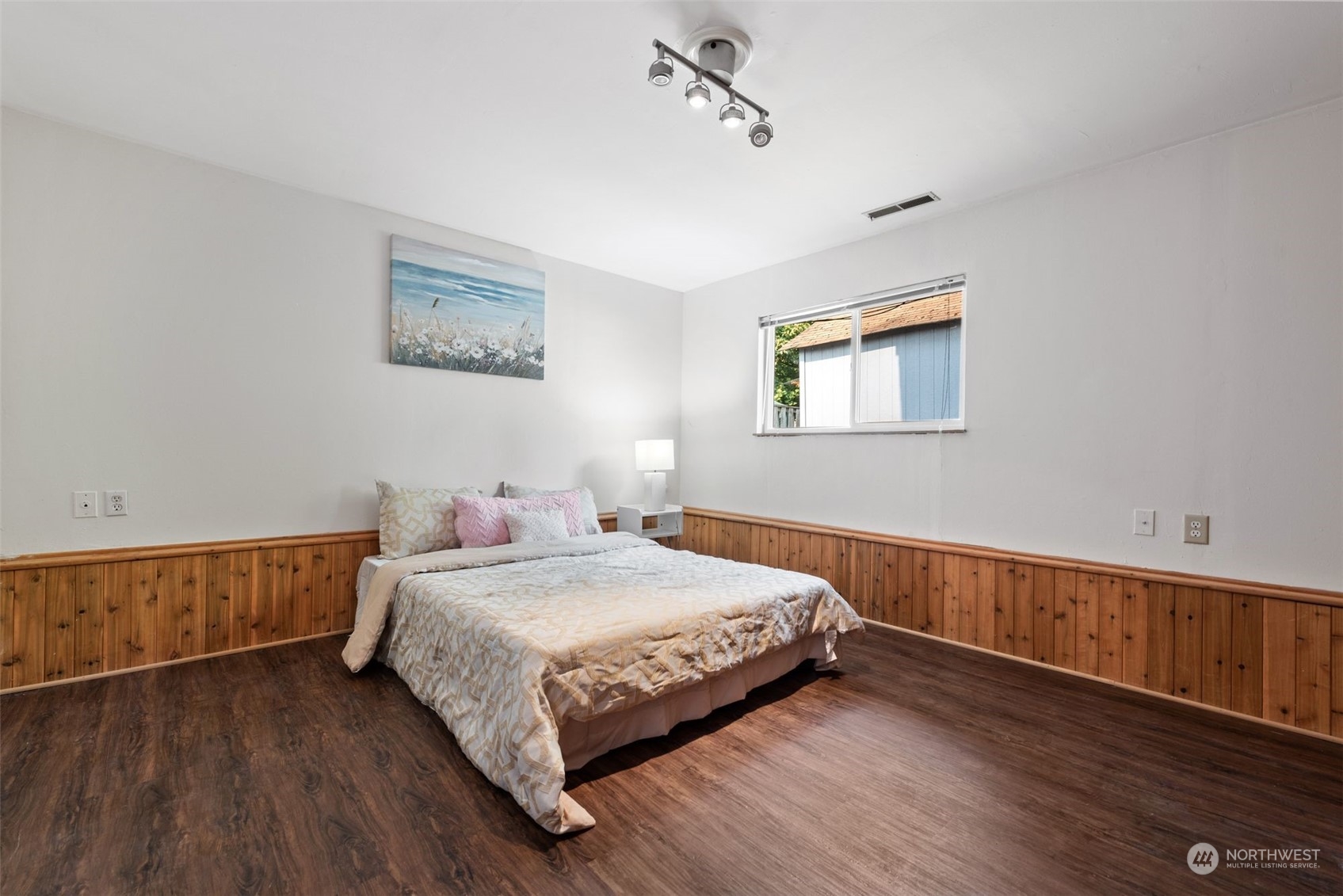 19334 144th Court Southeast Renton, WA 98058 - Photo 16 of 25