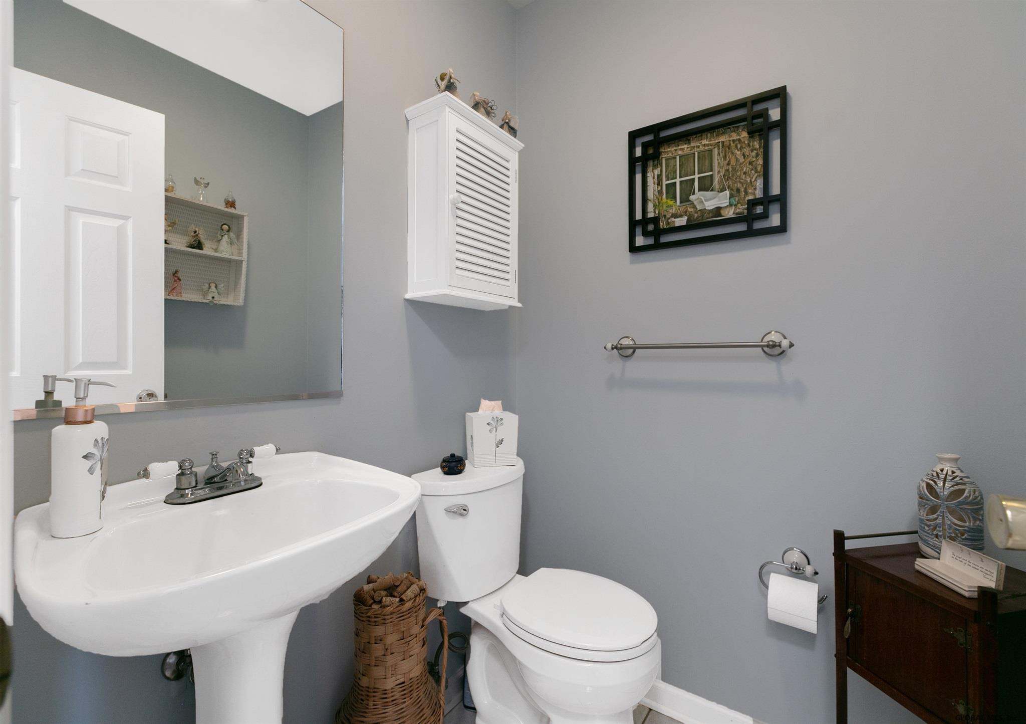 141 Harvard Road Colonie, NY 12189 - Photo 11 of 27 Photo 11