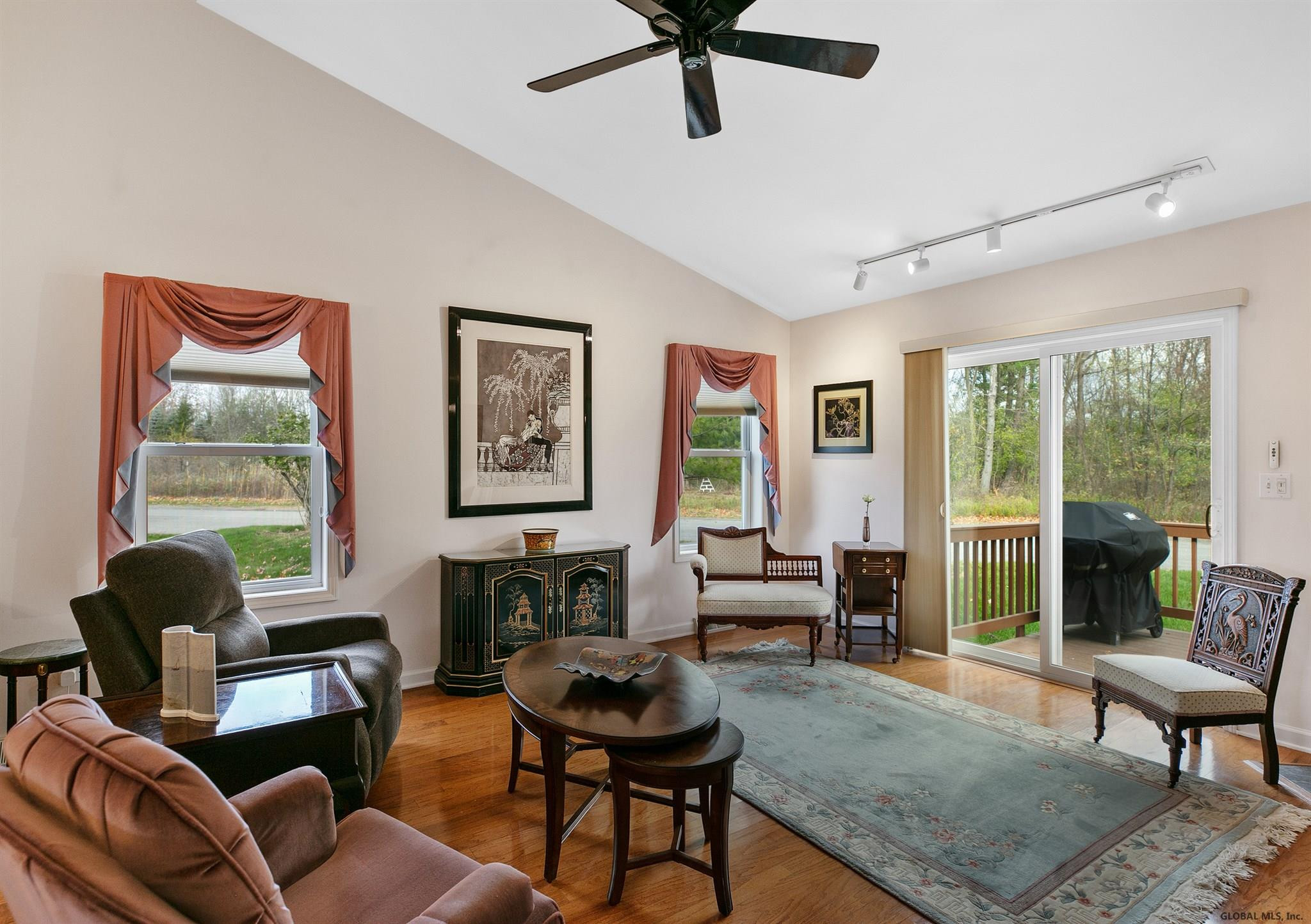 141 Harvard Road Colonie, NY 12189 - Photo 7 of 27 Photo 7