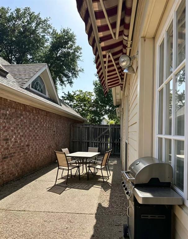 8708 Wellington Road Irving, TX 75063 - Photo 18 of 20