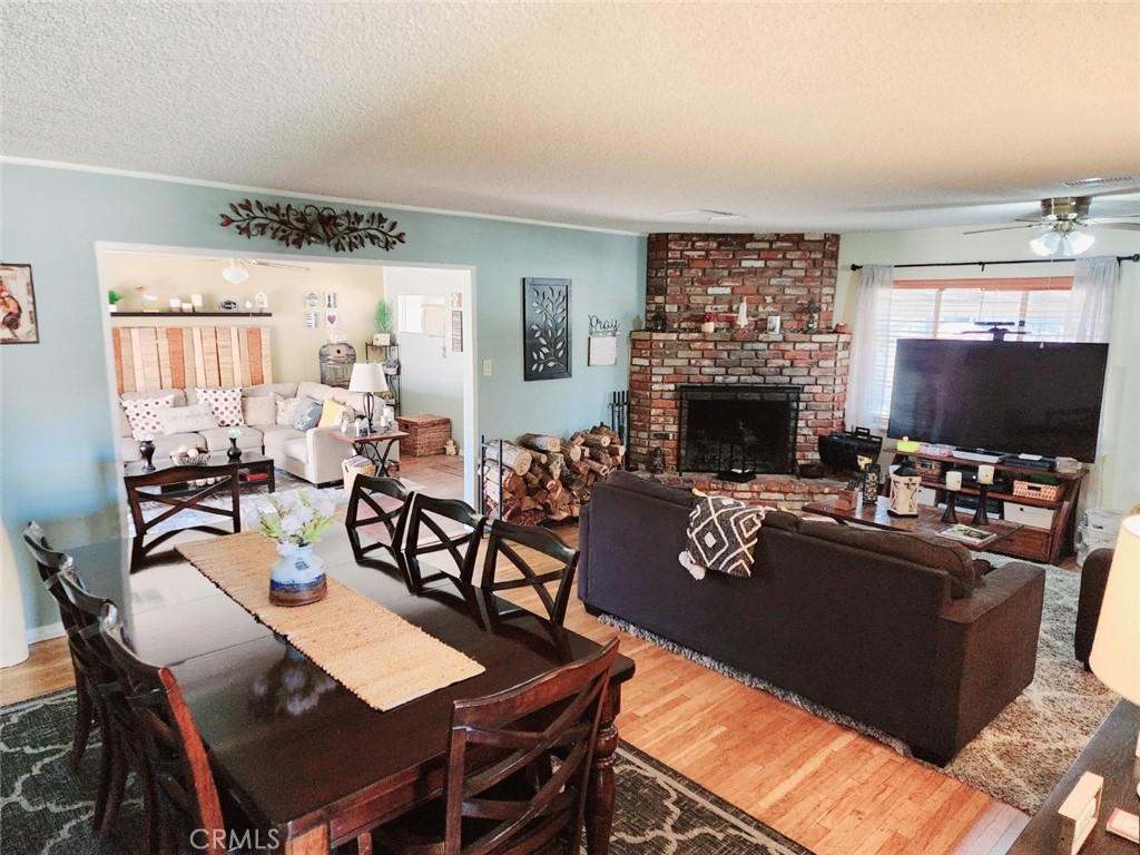 45428 13th Street West Lancaster, CA 93534 - Photo 13 of 34