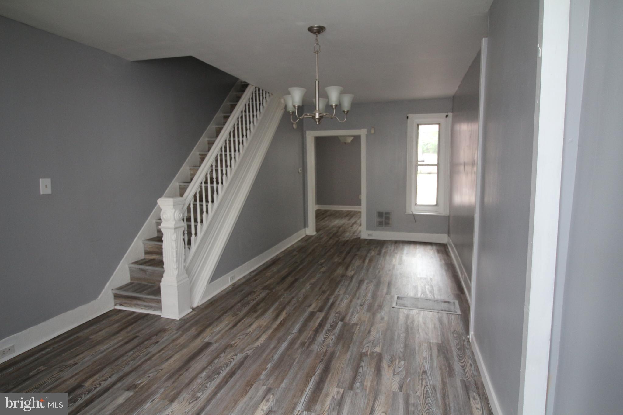 651 Locust Street Reading, PA 19604 - Photo 4 of 14 Gallery Image 4