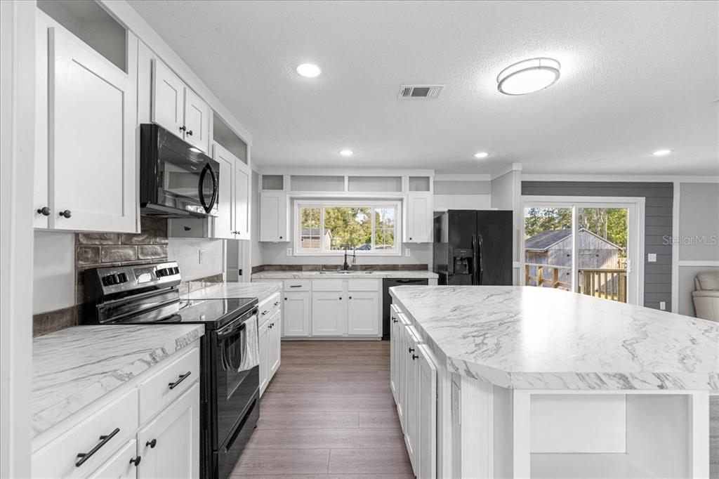 9191 Southwest 32nd Ave Road Ocala, FL 34476 - Photo 8 of 38 Gallery Image 8