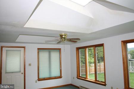 2503 Helena Road Lancaster, PA 17603 - Photo 12 of 23 Gallery Image 12