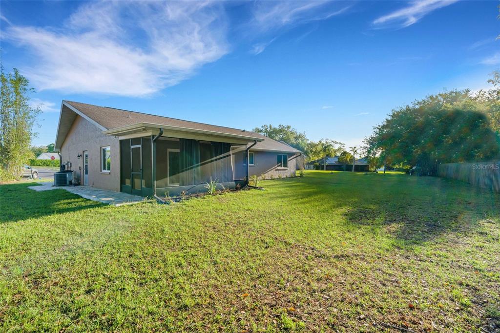 3400 Rugby Court Palm Harbor, FL 34684 - Photo 35 of 68