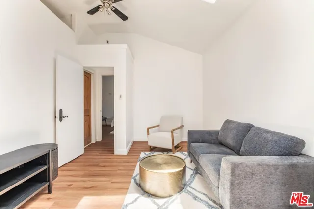 $1,549,000 | 4940 Arcola Avenue, North Hollywood, CA 91601