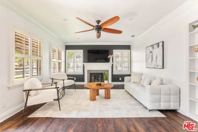 $1,549,000 | 4940 Arcola Avenue, North Hollywood, CA 91601