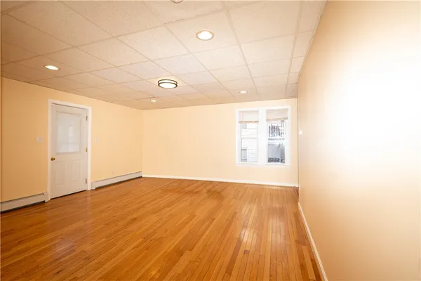 $1,900 | 43 Rivulet Street, Unit 1, Woonsocket, RI 02895