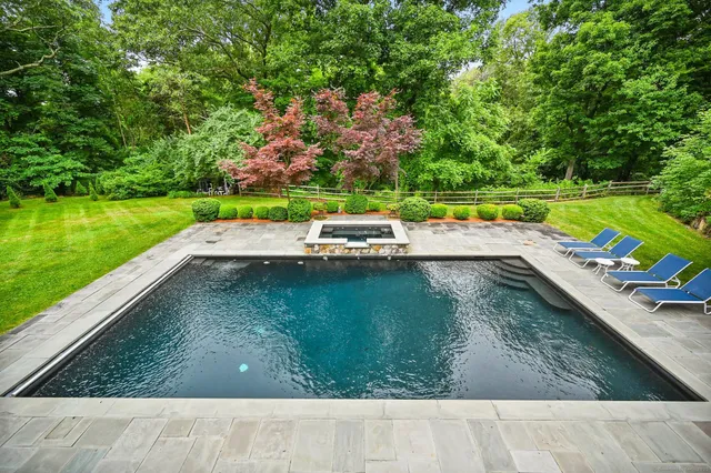 $14,500 | 87 Buckingham Ridge Road, Wilton, CT 06897