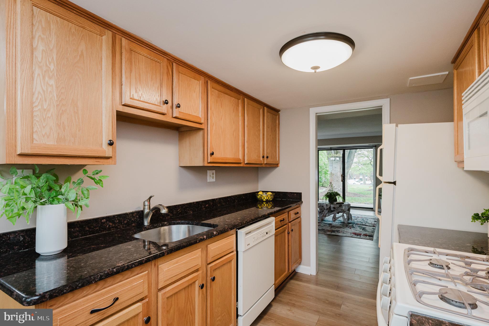 5234 West Running Brook Road, Unit 101 Columbia, MD 21044 - Photo 9 of 50
