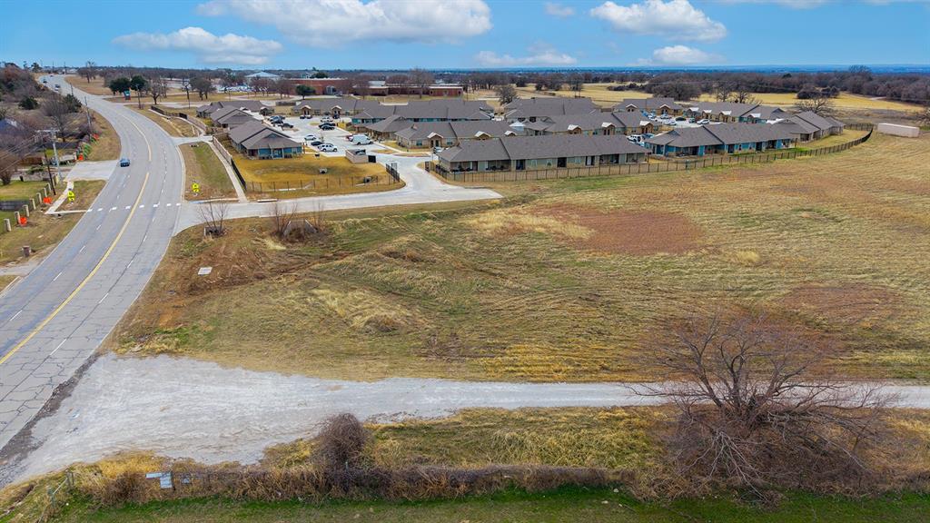 700 South Deer Park Road Decatur, TX 76234 - Photo 3 of 40 Aerial view of residential area