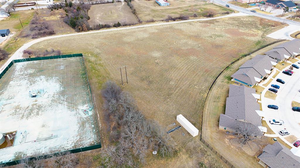 700 South Deer Park Road Decatur, TX 76234 - Photo 8 of 40 Drone / aerial view