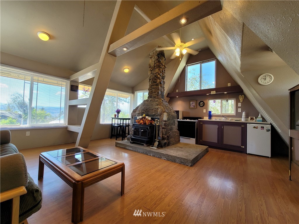 364 Swanson Mill Road Oroville, WA 98844 - Photo 11 of 30 Gallery Image 11