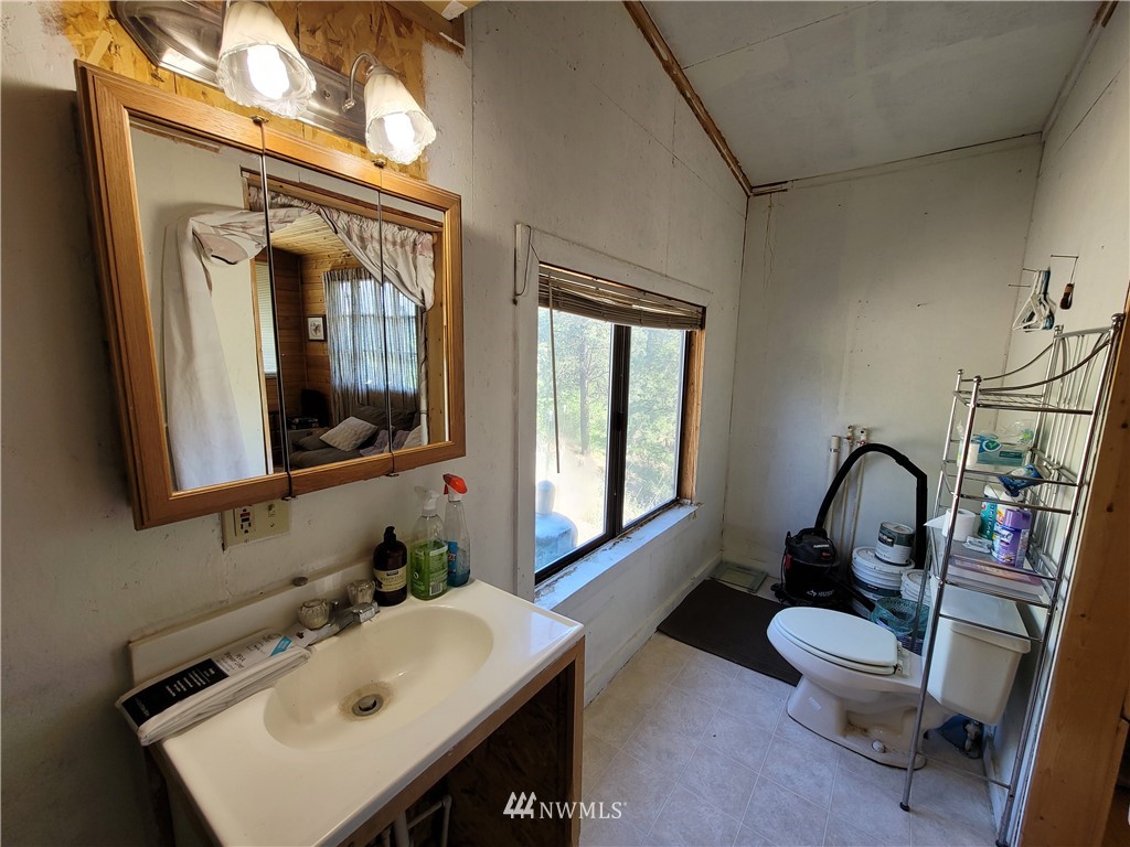 364 Swanson Mill Road Oroville, WA 98844 - Photo 17 of 30 Gallery Image 17