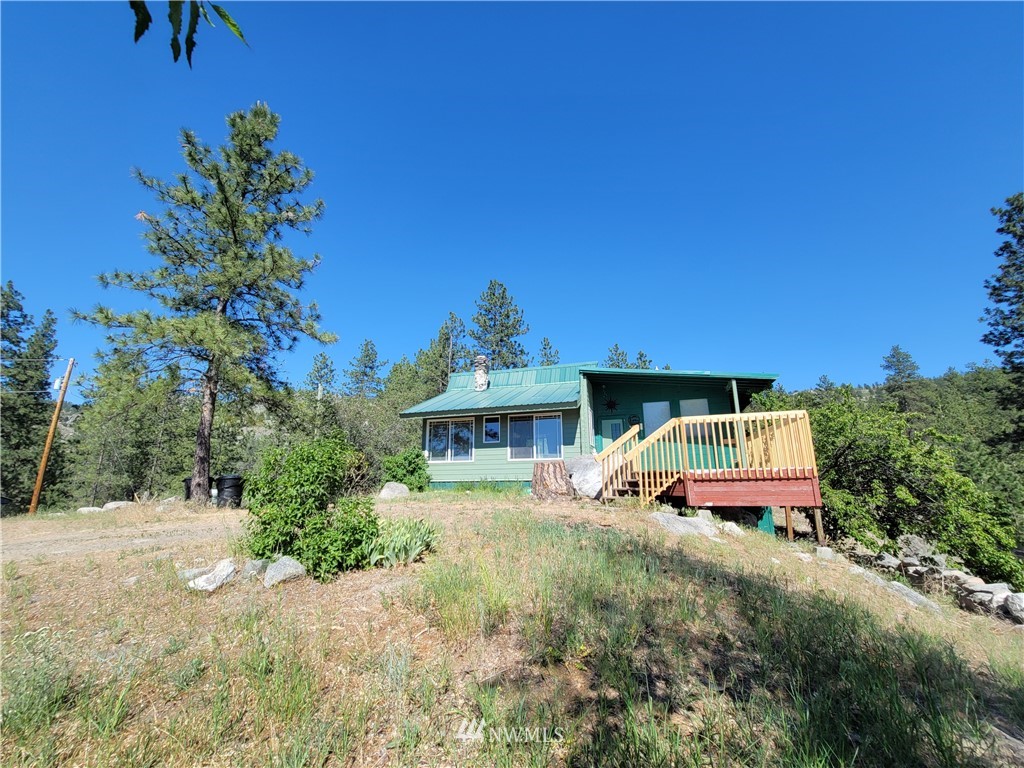 364 Swanson Mill Road Oroville, WA 98844 - Photo 3 of 30 Gallery Image 3