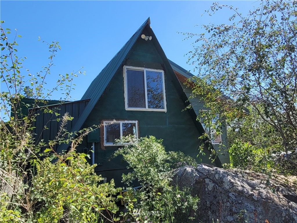 364 Swanson Mill Road Oroville, WA 98844 - Photo 5 of 30 Gallery Image 5