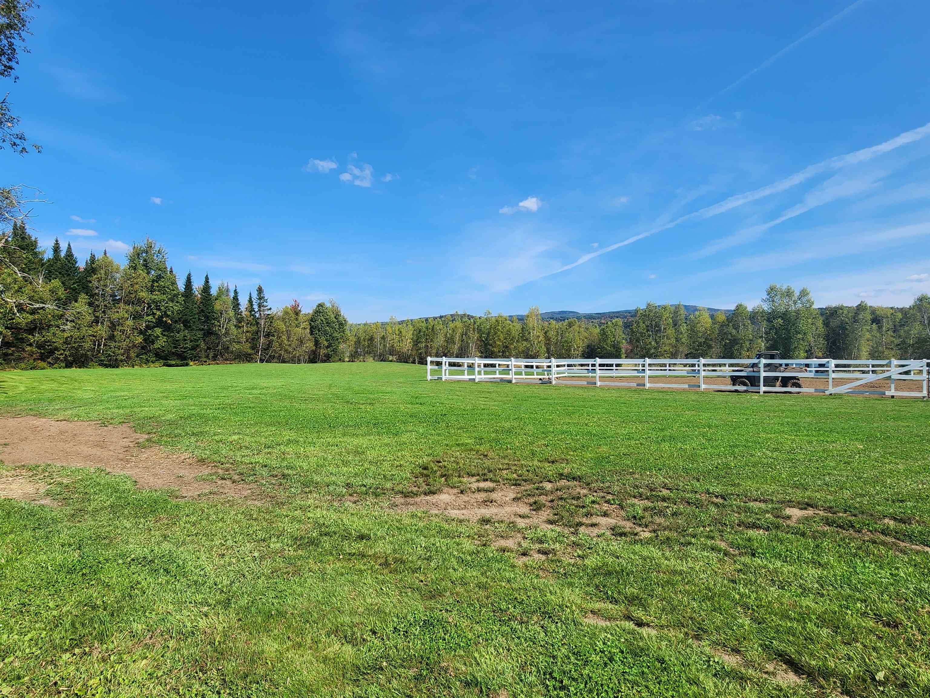 1811 Highway 102 Canaan, VT 05903 - Photo 10 of 27