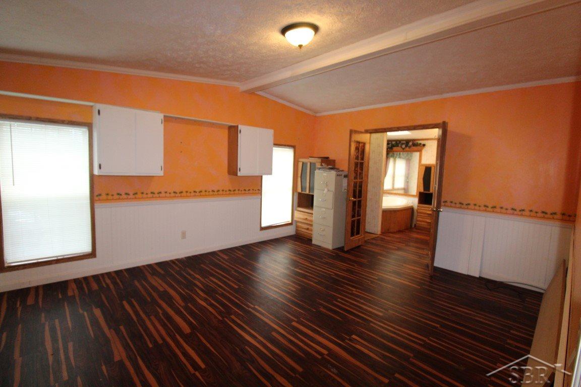 2491 Whites Beach Road Standish, MI 48658 - Photo 10 of 19 31399702-9.JPG