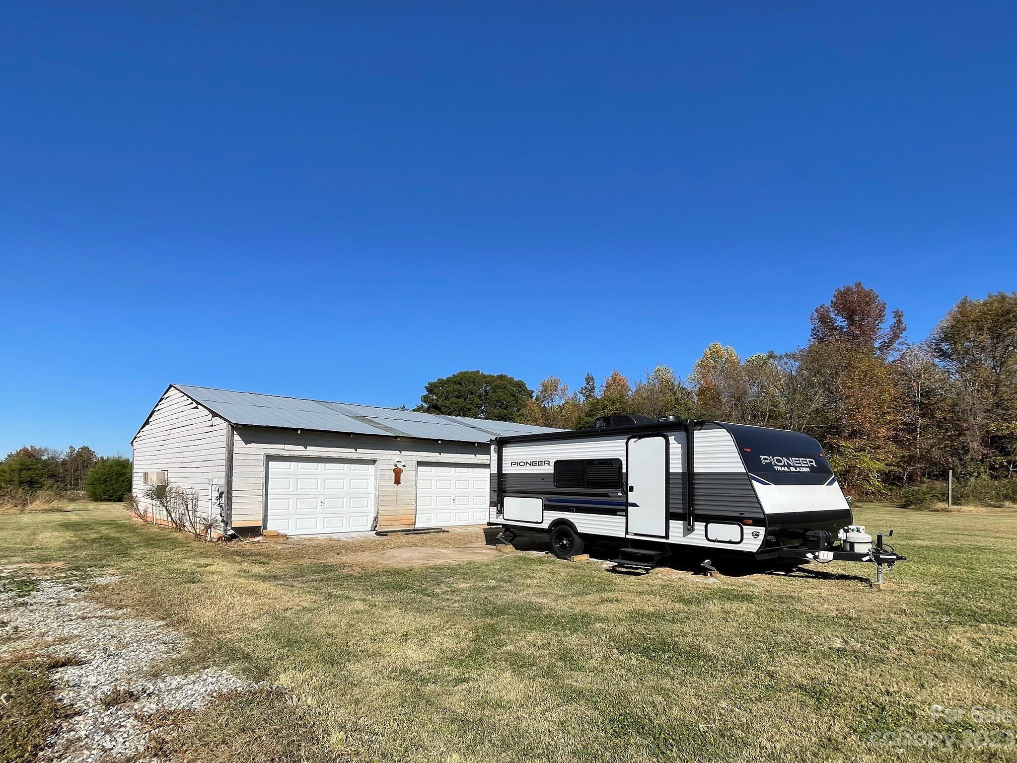 207 Rowan Road Cleveland, NC 27013 - Photo 4 of 35 Gallery Image 4